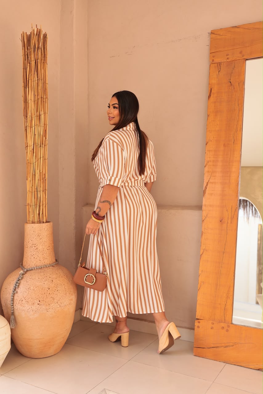 Chamise Plus Size Listrado com Cinto e Bolso – Linho 100% Algodão