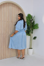 Chemise Plus Size Floral com Detalhe na Cintura - Tecido Viscomida