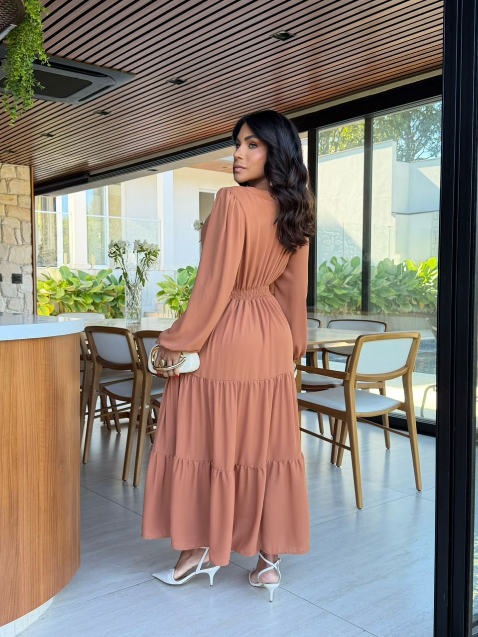 Vestido Longo com Detalhes na Frente - Crepe Twill e Viscolinho Sarjado