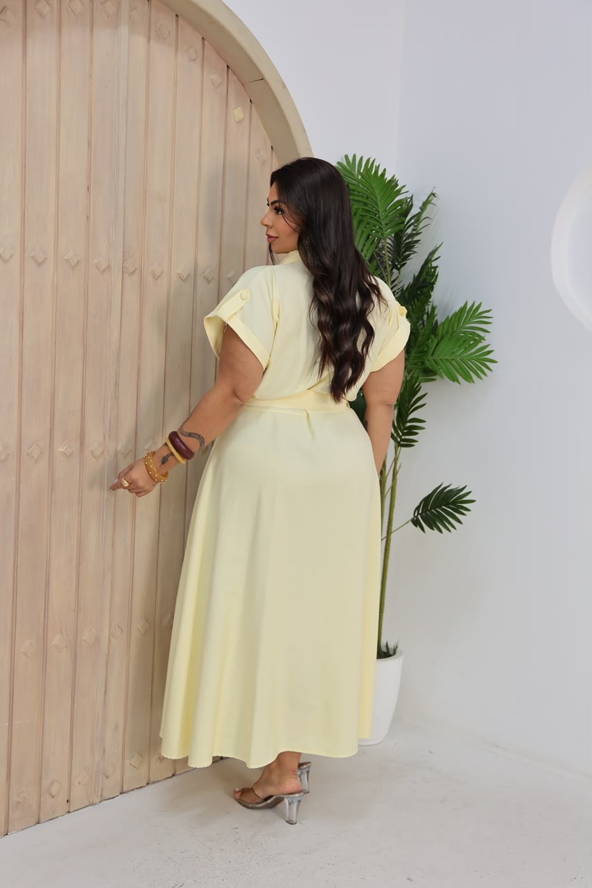 Chemise Plus Size Lisa com Detalhes nos Ombros - Tecido Sensorial
