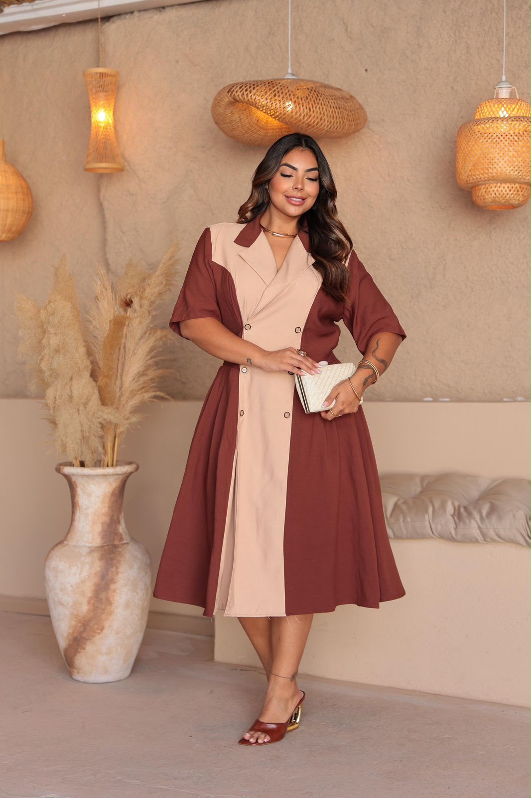 Vestido Plus Size Bicolor – Tecido Sensorial